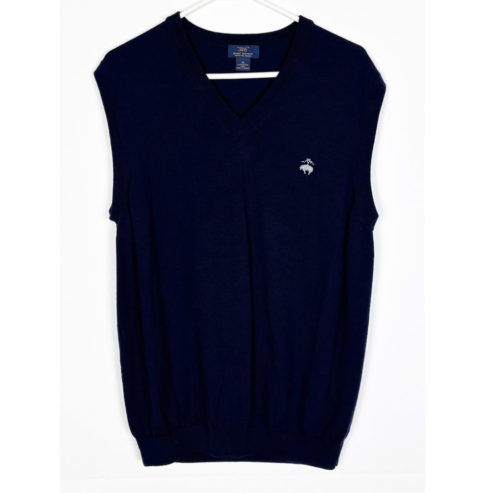 Brooks Brothers Sweater Vest
Mens XL Navy Blue 346 Merino
Wool Knit Pullover